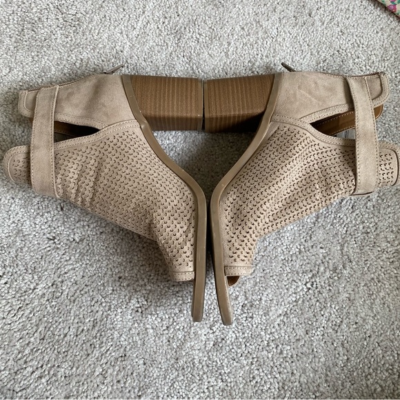 Universal thread heels - Picture 3 of 4